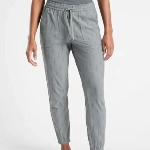 Athleta Farallon Printed Jogger size 26 Spliced Majic Metropolis Grey
